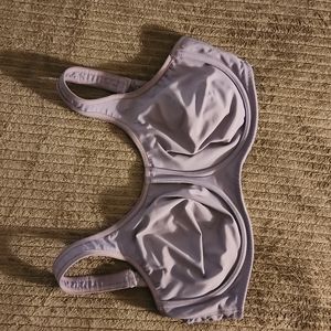 Wacoal sports bra 34G